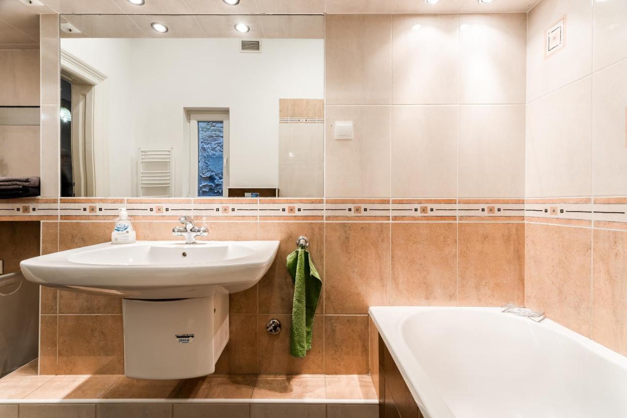 Apartament Berta - 4 Bedrooms, 3 Baths Budapeszt